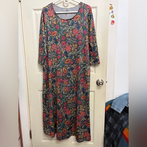 NATURAL LIFE Dresses & Skirts - NATURAL LIFE Lottie Knit Maxi Dress, floral pattern,long sleeves size Large